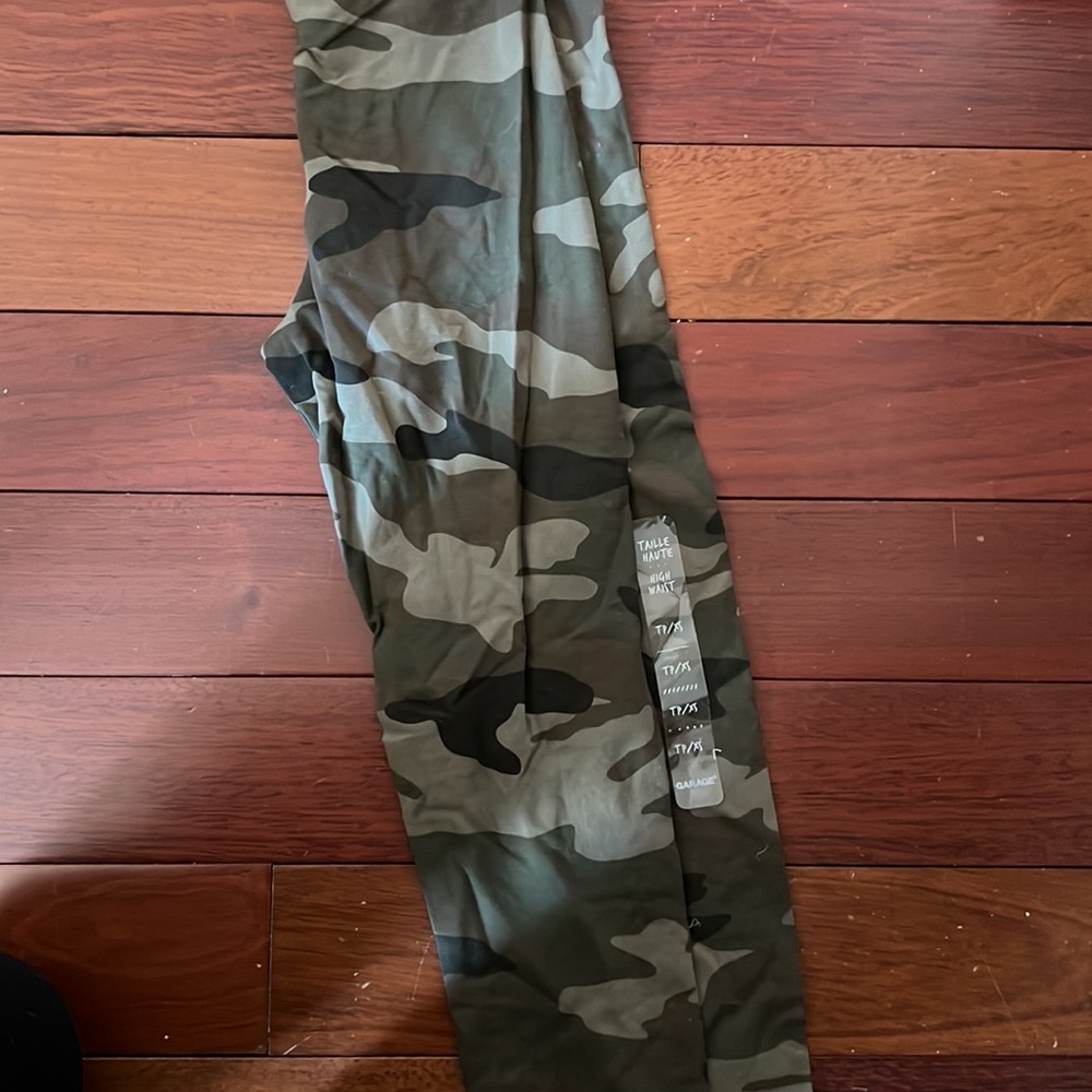 Brand New Garage Leggings - Picture 2 of 5